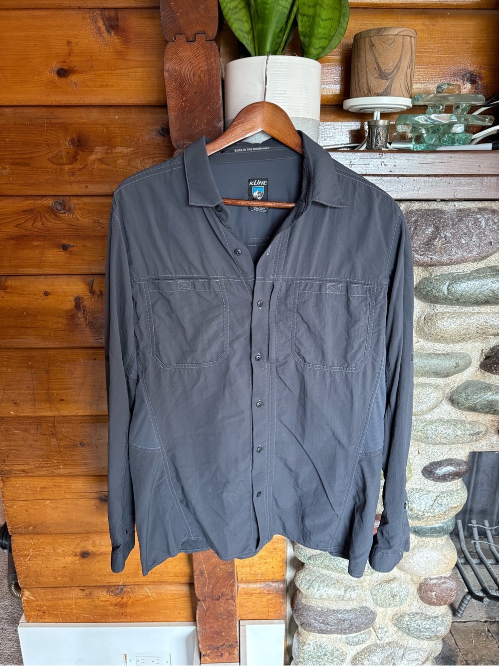KÜHL Men’s Long Sleeve Hiking Trail Button Up Shirt Large Charcoal Gray Nylon L
